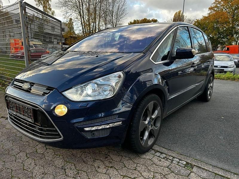 Blau Gebraucht 2011 Ford S-MAX Titanium Van / Kleinbus | 3.990 € (Superpreis) - Bild 1/4
