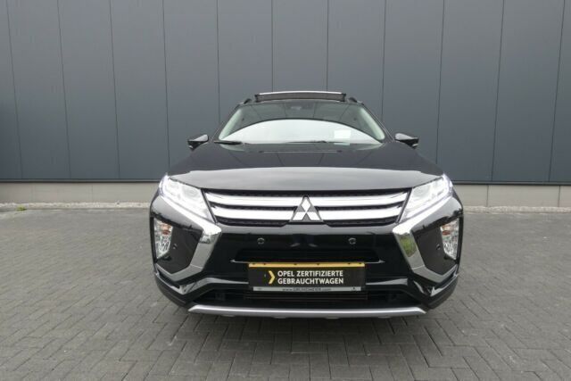 Gebraucht Mitsubishi Eclipse Cross Top 163 PS (119 kW) 2018 Schwarz metallic SUV