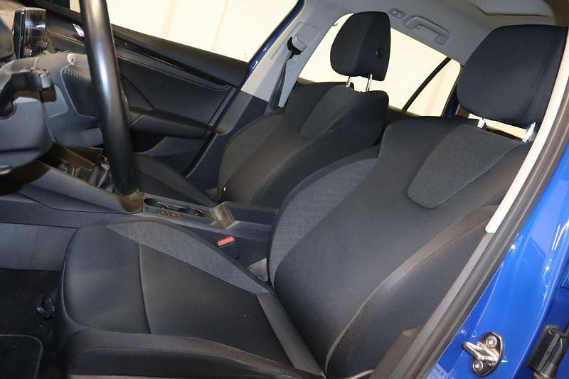 Gebraucht Skoda Octavia Active 110 PS (80 kW) 2021 Blau Kombi