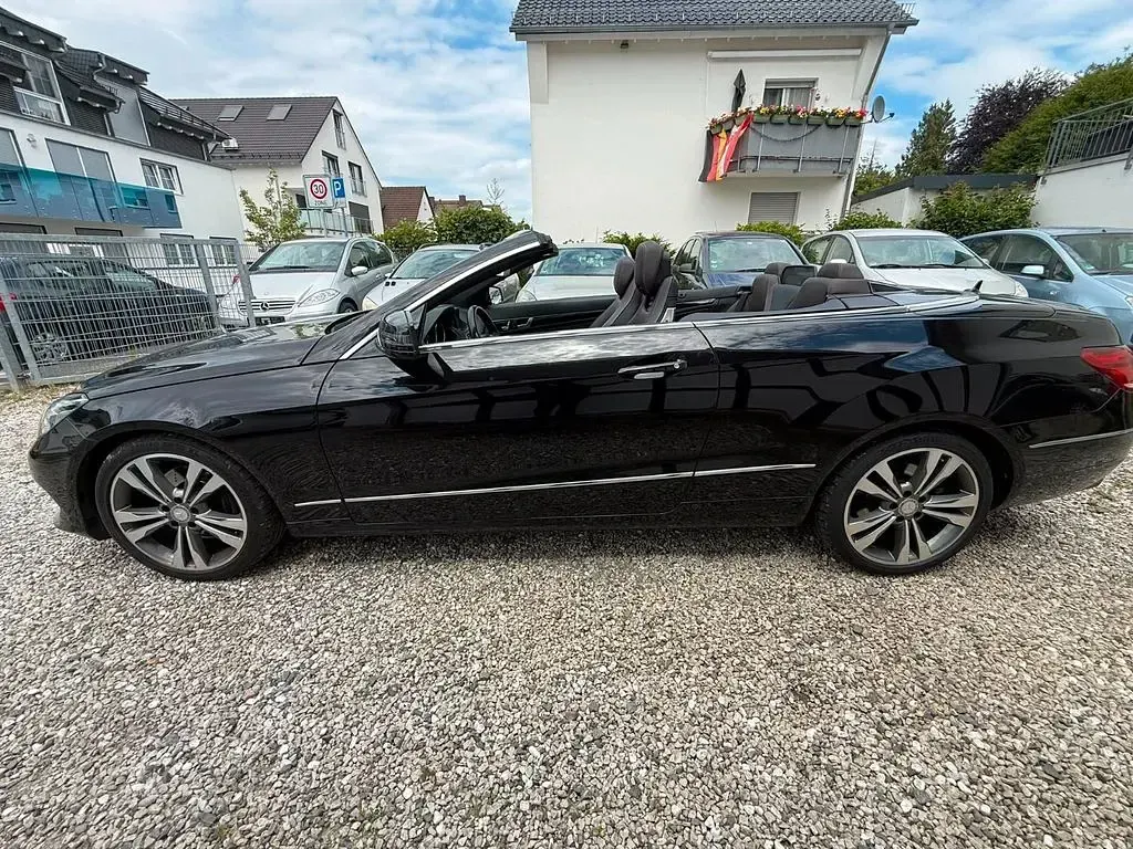 Gebraucht Mercedes E350 252 PS (185 kW) 2015 Schwarz Cabrio