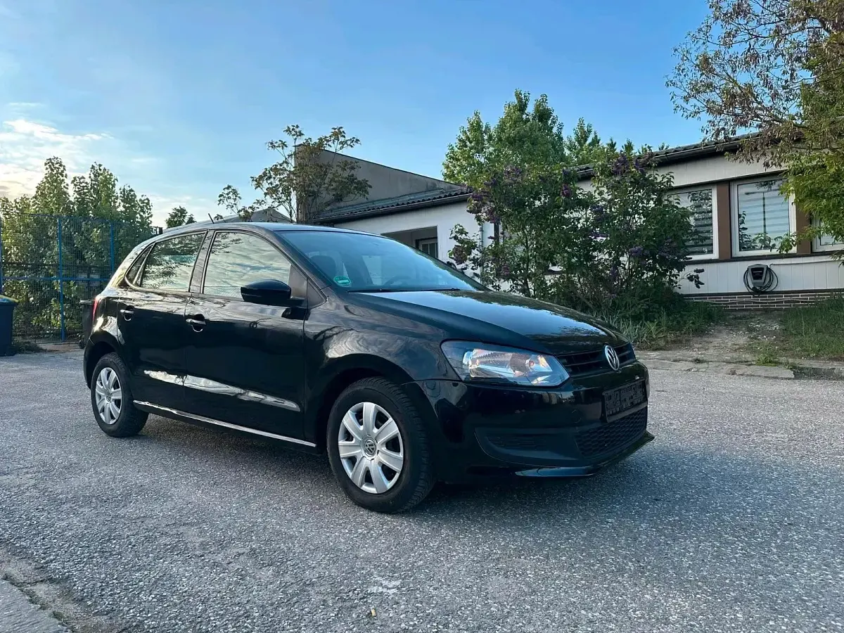 Używany VW Polo 60 KM (44 kW) 2011 Czarny Hatchback