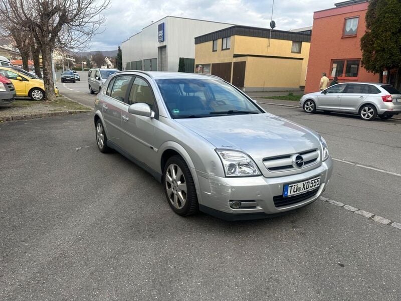 Gebraucht Opel Signum Elegance 155 PS (114 kW) 2003 Silber Kleinwagen