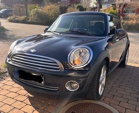 Second-hand Mini ONE 95 CP (69 kW) 2007 Negru Hatchback
