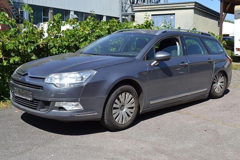 Grau Gebraucht 2010 Citroën C5 Comfort Kombi | 1.490 € (Superpreis) - Bild 1/4