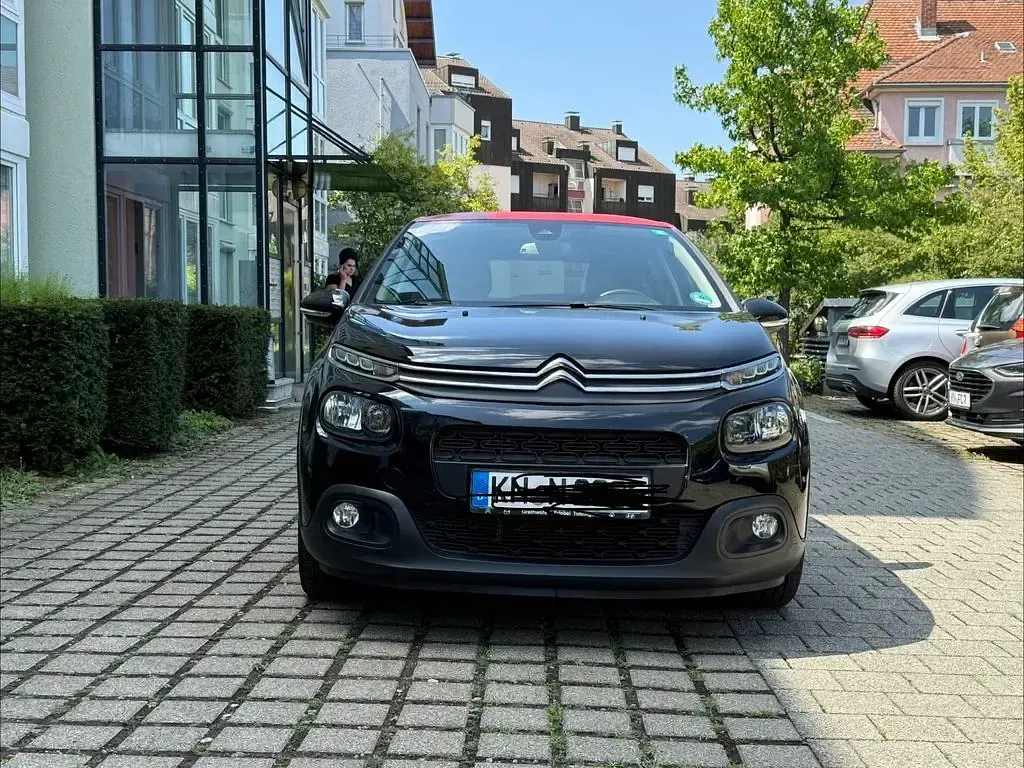 Gebraucht Citroën C3 Shine 110 PS (80 kW) 2018 Schwarz Kleinwagen
