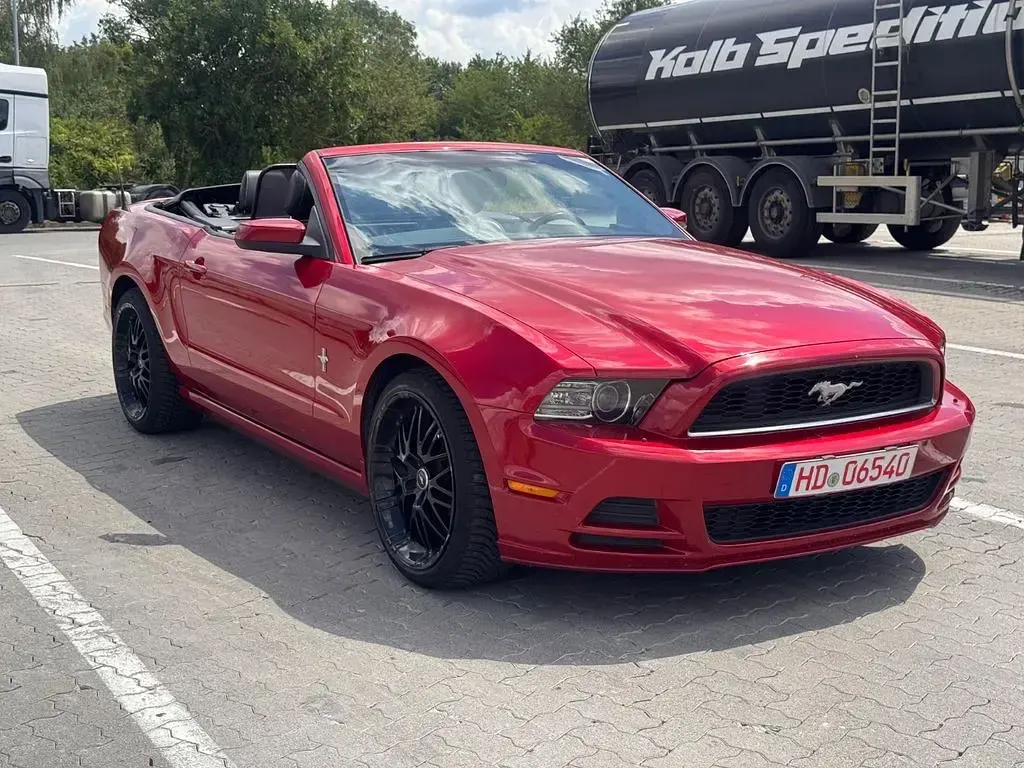 Gebraucht Ford Mustang 309 PS (227 kW) 2012 Rot Cabrio