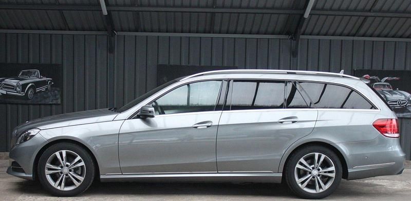 Gebraucht Mercedes E220 Avantgarde 170 PS (125 kW) 2013 Silber Kombi