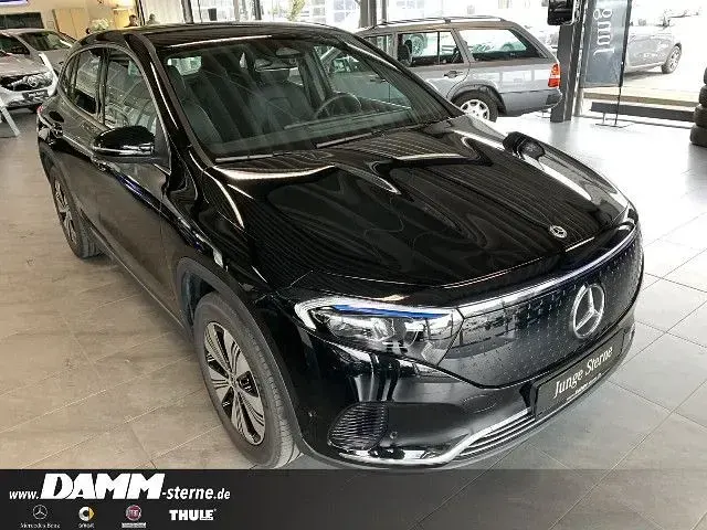 Gebraucht Mercedes EQA350 Progressive 214 kW (292 PS) 2024 Kosmosschwarz SUV