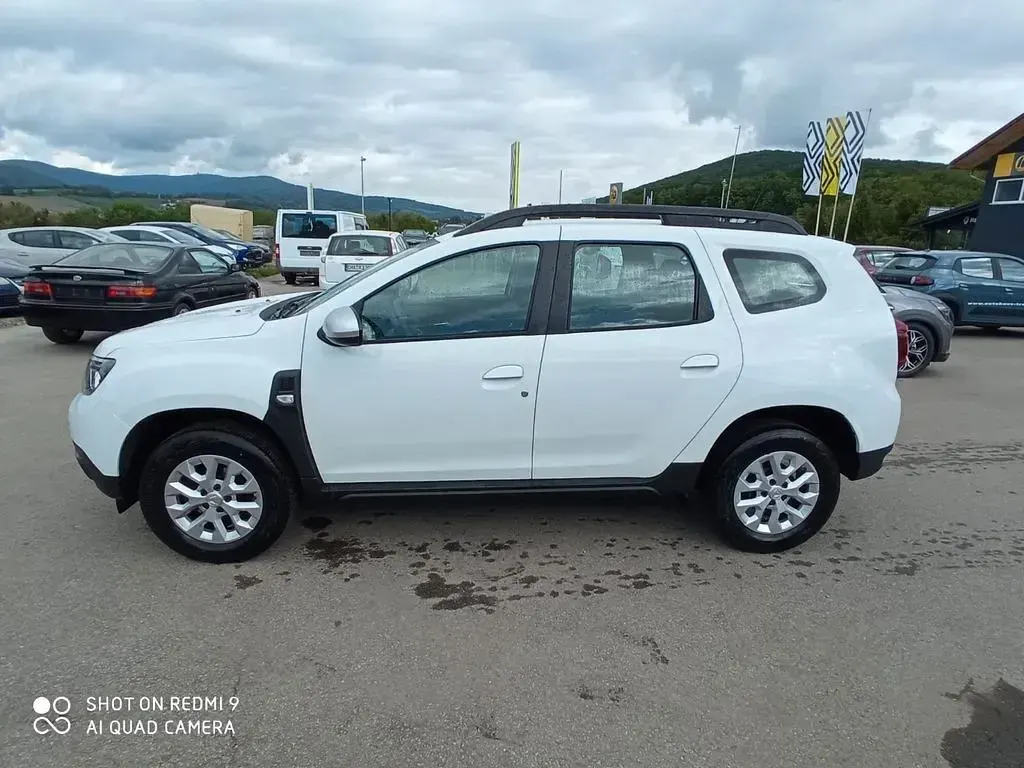Gebraucht Dacia Duster Comfort 131 PS (96 kW) 2022 Weiß SUV