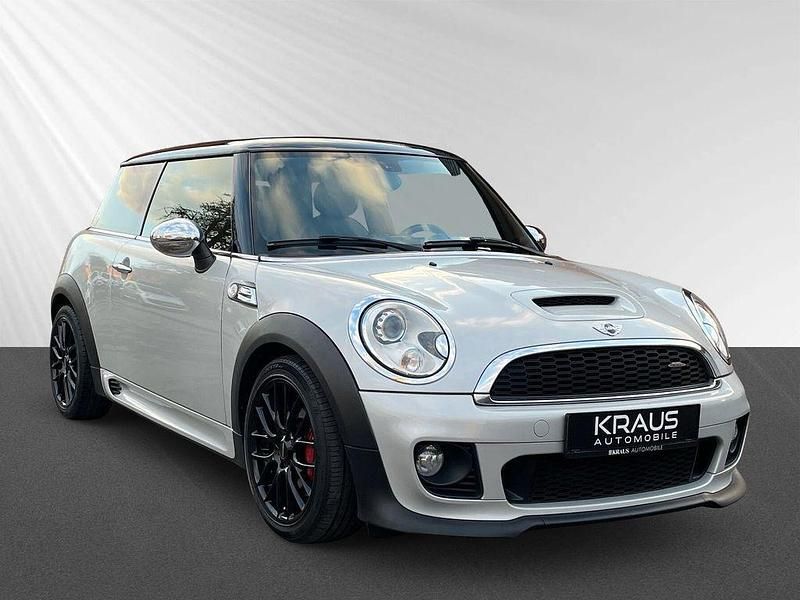 Silber Gebraucht 2013 Mini John Cooper Works Kleinwagen | 13.980 € (Fairer Preis) - Bild 1/4