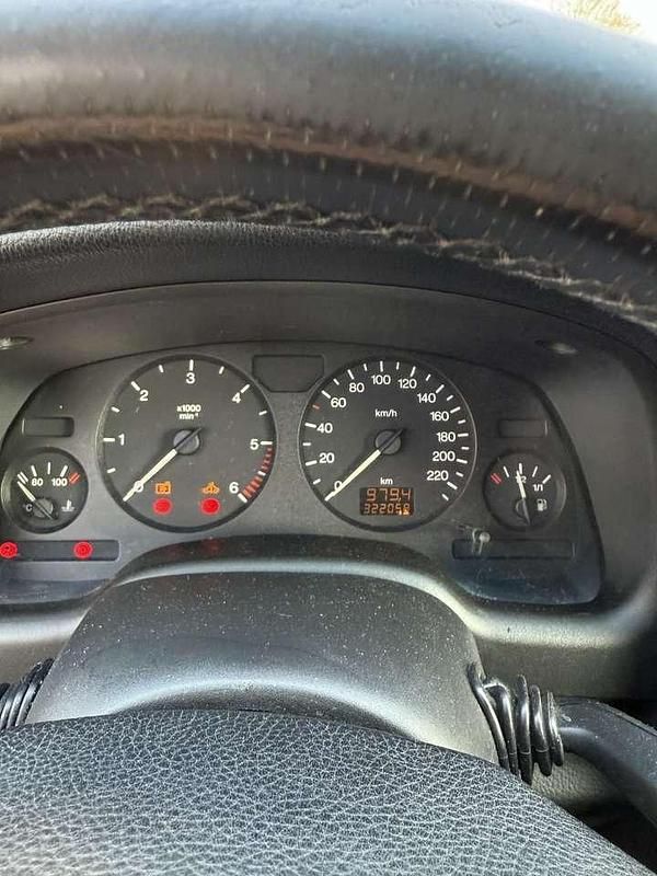 Gebraucht Opel Astra Selection 75 PS (55 kW) 2002 Blau Kombi