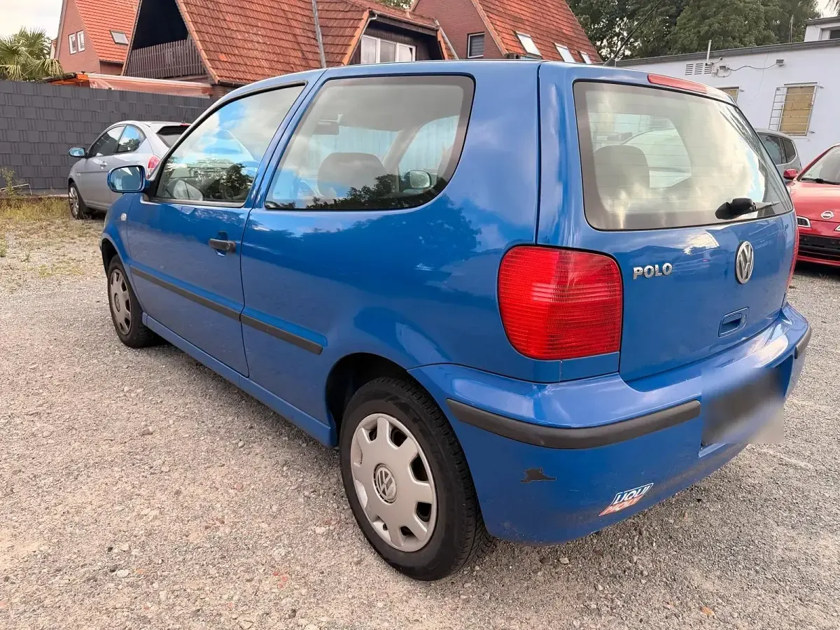 Gebraucht VW Polo 50 PS (36 kW) 2001 Blau Kleinwagen