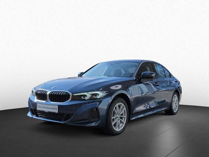 Gebraucht BMW 318 Shadowline 156 PS (114 kW) 2023 Phytonicblau (blau) Limousine