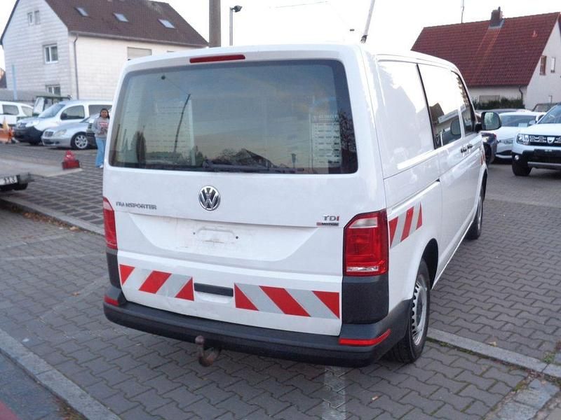 Gebraucht VW Transporter 140 PS (102 kW) 2016 Weiß Van
