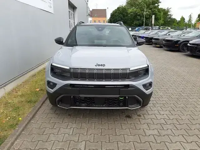 Gebraucht Jeep Avenger Overland 145 PS (106 kW) 2025 Grau SUV