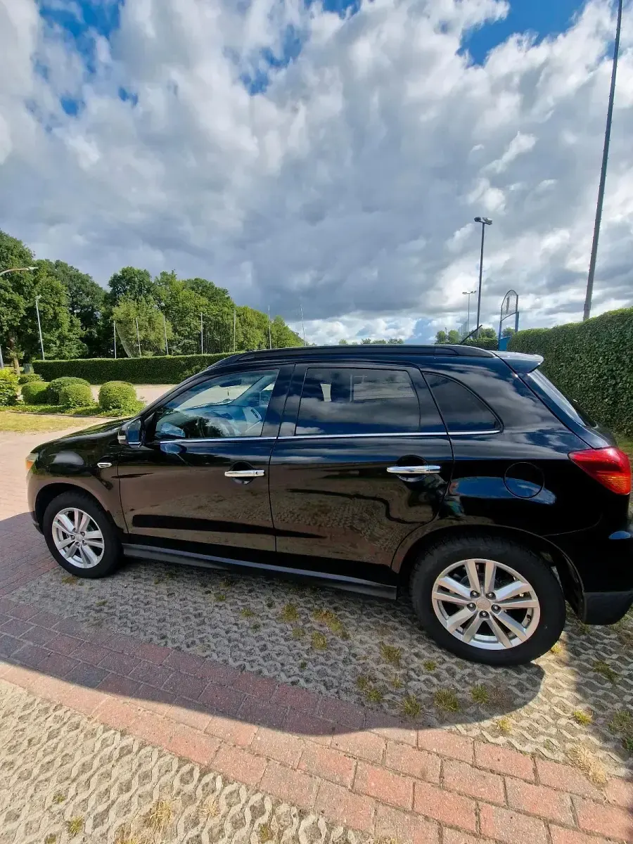Gebraucht Mitsubishi ASX 150 PS (110 kW) 2010 Schwarz SUV