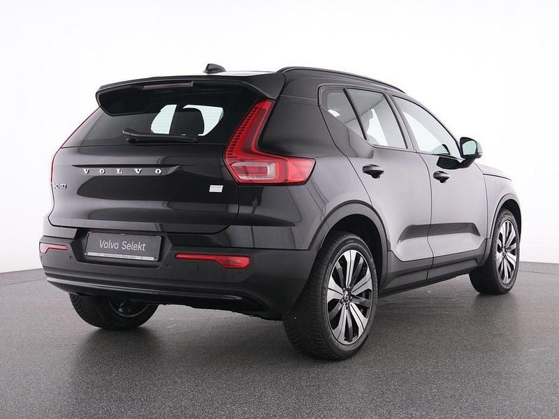 Gebraucht Volvo XC40 Core 169 kW (231 PS) 2023 Stone SUV