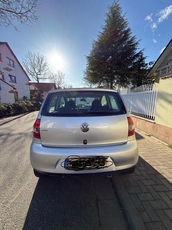 Gebraucht VW Fox 54 PS (39 kW) 2006 Grau Kleinwagen