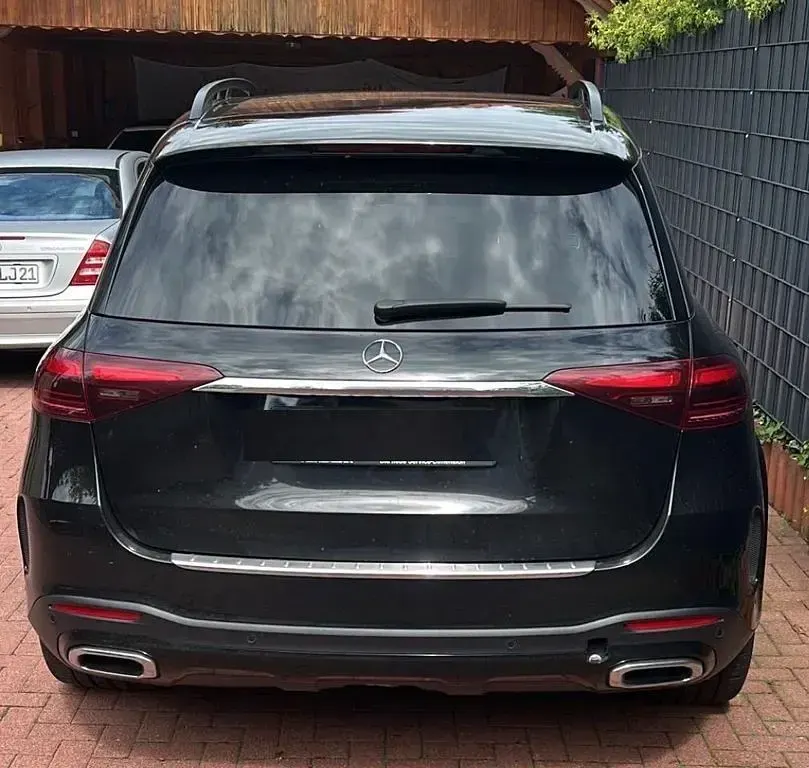 Gebraucht Mercedes GLE450 AMG 367 PS (269 kW) 2024 Schwarz SUV