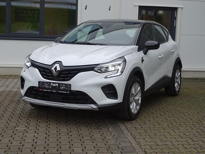 Weiß Gebraucht 2024 Renault Captur Evolution SUV | 16.990 € (Superpreis) - Bild 1/4