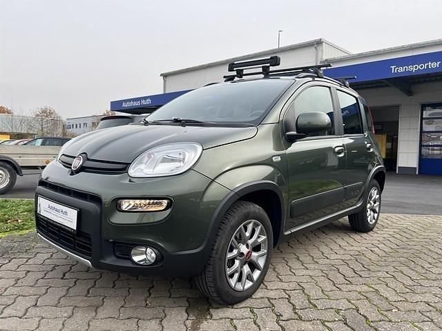Colore esterno (toscana grün) Gebraucht 2017 Fiat Panda 4x4 Kleinwagen | 13.490 € (Fairer Preis) - Bild 1/4