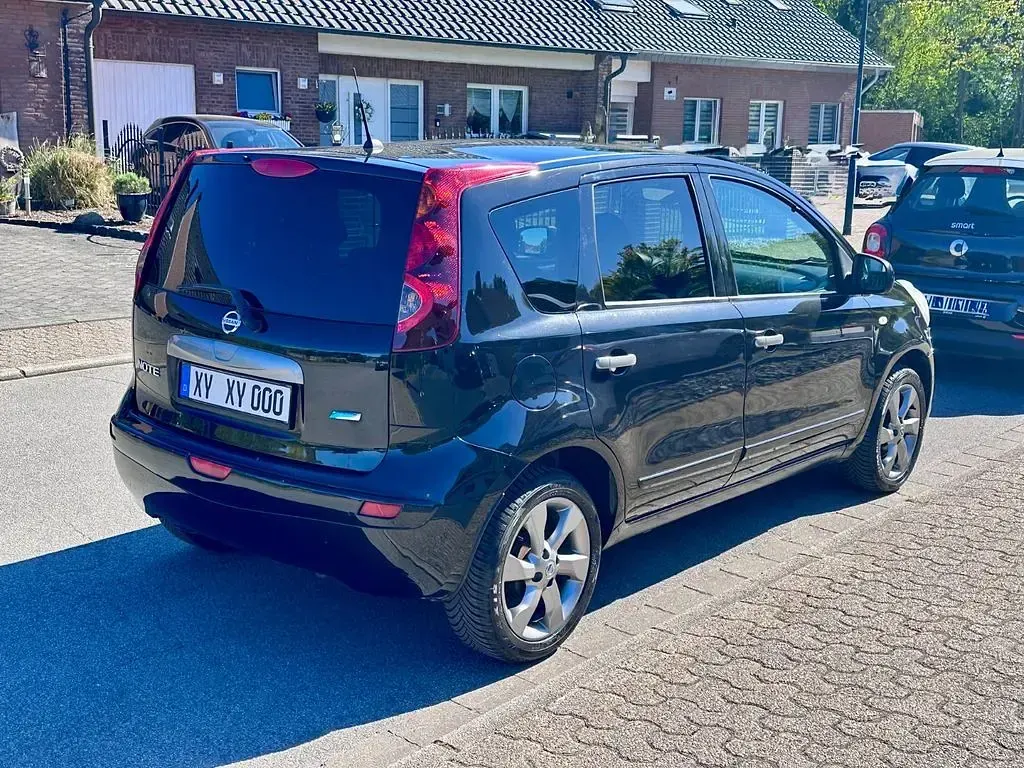 Gebraucht Nissan Note I-Way 88 PS (64 kW) 2011 Schwarz Kleinwagen
