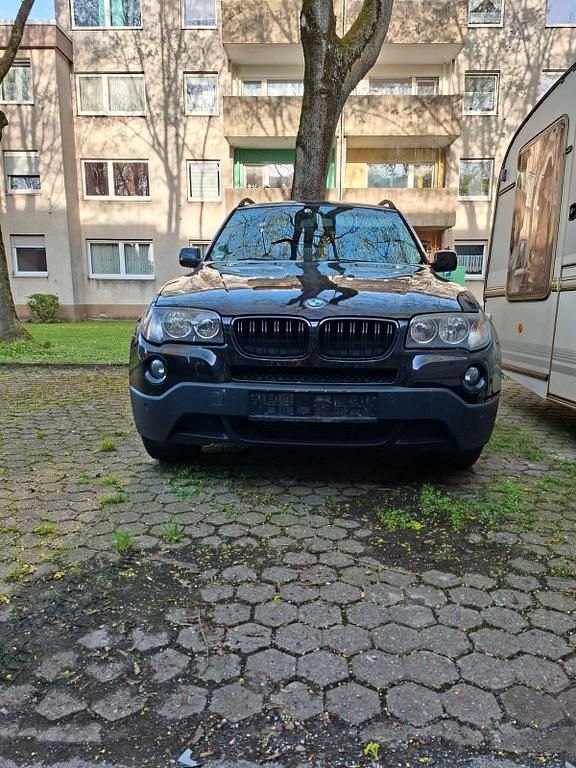 Gebraucht BMW X3 143 PS (105 kW) 2009 Schwarz SUV