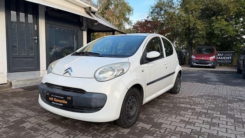 Weiß Gebraucht 2008 Citroën C1 Style Kleinwagen | 999 € (Guter Preis) - Bild 1/4