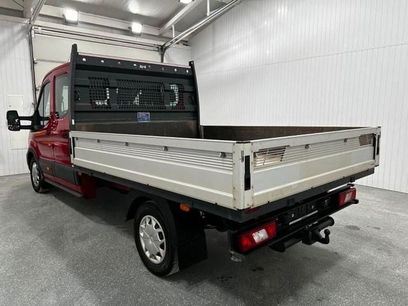 Second-hand Ford Transit 170 CP (125 kW) 2019 Roșu Van