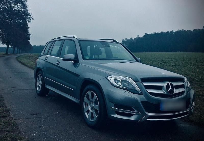 Silber Gebraucht 2013 Mercedes GLK220 SUV | 14.999 € (Fairer Preis) - Bild 1/4