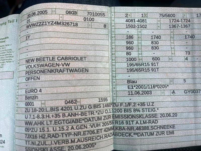 Gebraucht VW New Beetle Cabriolet 102 PS (75 kW) 2005 Blau Cabrio