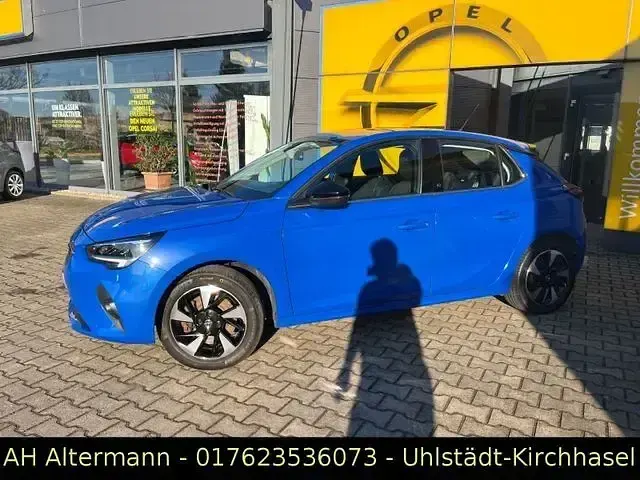 Używany Opel Corsa-e Elegance 100 kW (136 KM) 2020 Niebieski Hatchback