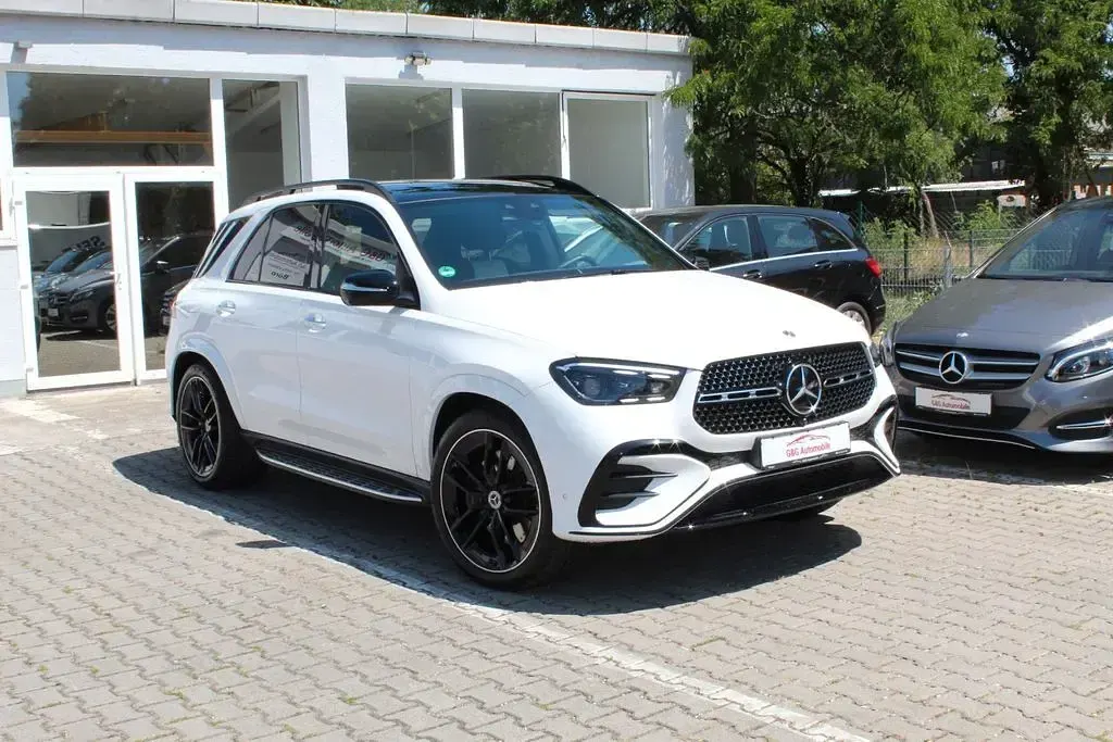 Gebraucht Mercedes GLE450 AMG AMG 367 PS (269 kW) 2023 Weiß SUV