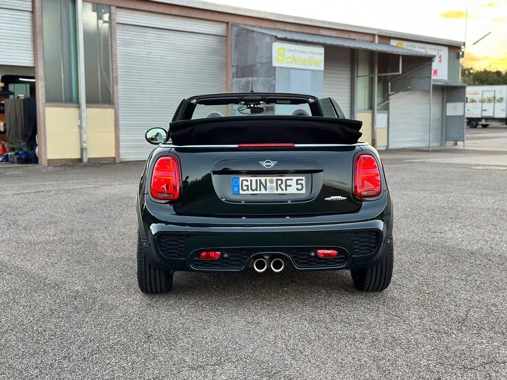 Gebraucht Mini John Cooper Works 231 PS (169 kW) 2020 Grün Kleinwagen