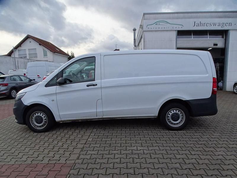 Gebraucht Mercedes Vito 136 PS (100 kW) 2022 Weiß Van
