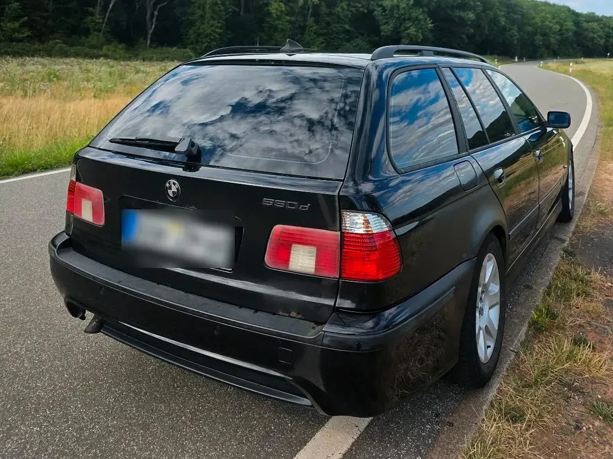Gebraucht BMW 530 M Sport 193 PS (141 kW) 2002 Schwarz Kombi