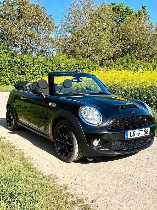 Gebraucht Mini Cooper S Cabriolet 174 PS (127 kW) 2009 Schwarz Cabrio