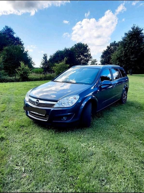 Gebraucht Opel Astra 89 PS (65 kW) 2007 Grün Kombi