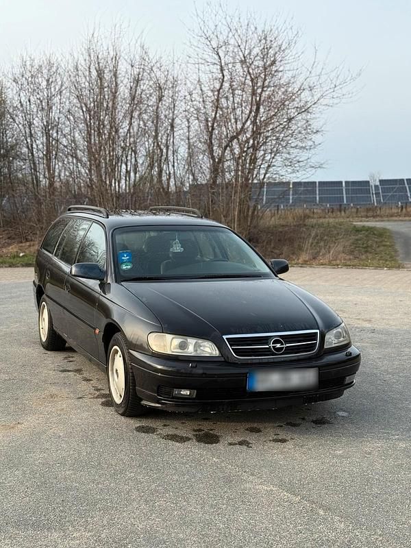 Gebraucht Opel Omega 140 PS (102 kW) 2001 Schwarz Kombi