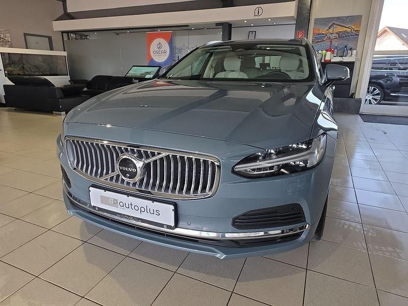 Gebraucht Volvo V90 Plus 398 PS (292 kW) 2022 Grau Kombi