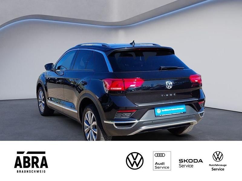 Second-hand VW T-Roc Style 150 CP (110 kW) 2019 Negru SUV
