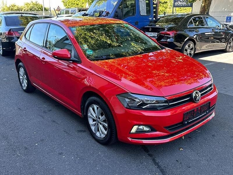 Rot Gebraucht 2019 VW Polo Highline Limousine | 13.999 € (Fairer Preis) - Bild 1/4