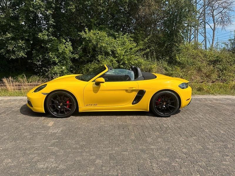 Gelb Gebraucht 2023 Porsche Boxster Cabrio | 89.999 € (Superpreis) - Bild 1/4
