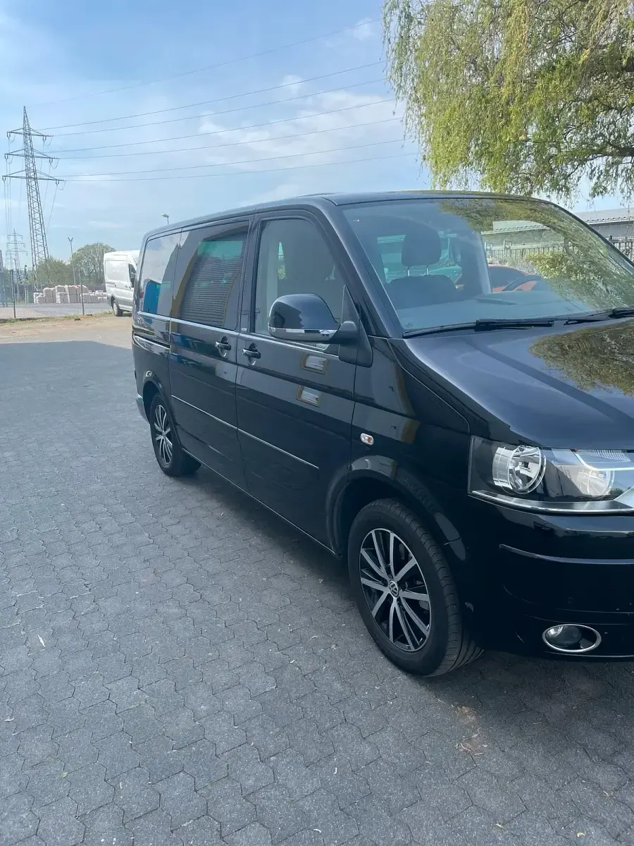 Gebraucht VW Multivan 200 PS (147 kW) 2014 Schwarz Van / Kleinbus