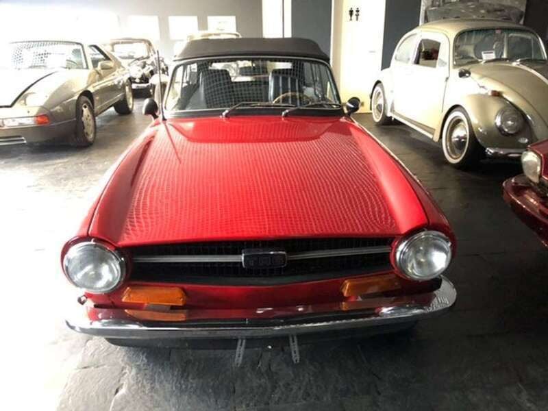 Rot Gebraucht 1969 Triumph TR6 Cabrio | 22.900 € - Bild 1/4