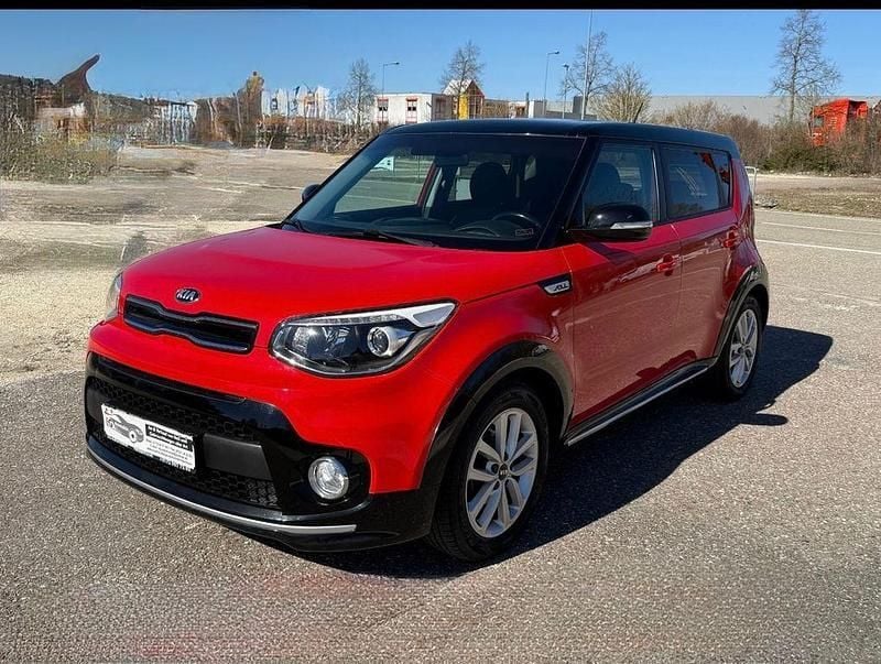 Rot Gebraucht 2017 Kia Soul DREAM-TEAM Edition SUV | 8.690 € (Guter Preis) - Bild 1/4