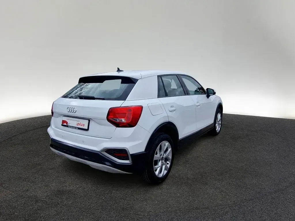 Używany Audi Q2 Advanced Plus 116 KM (85 kW) 2024 Biały SUV