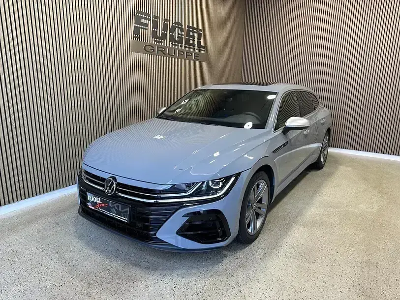Używany VW Arteon R 320 KM (235 kW) 2022 Szary Kombi