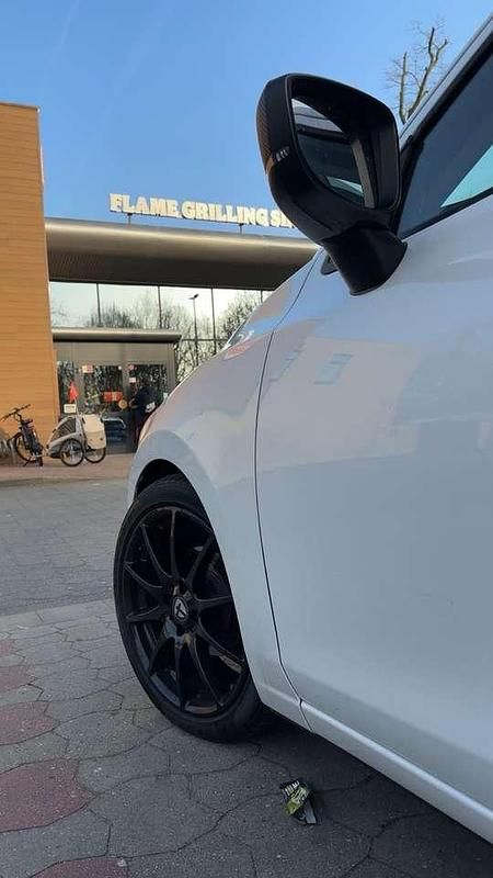 Gebraucht Mazda 2 Kizoku 90 PS (66 kW) 2018 Weiß Kleinwagen