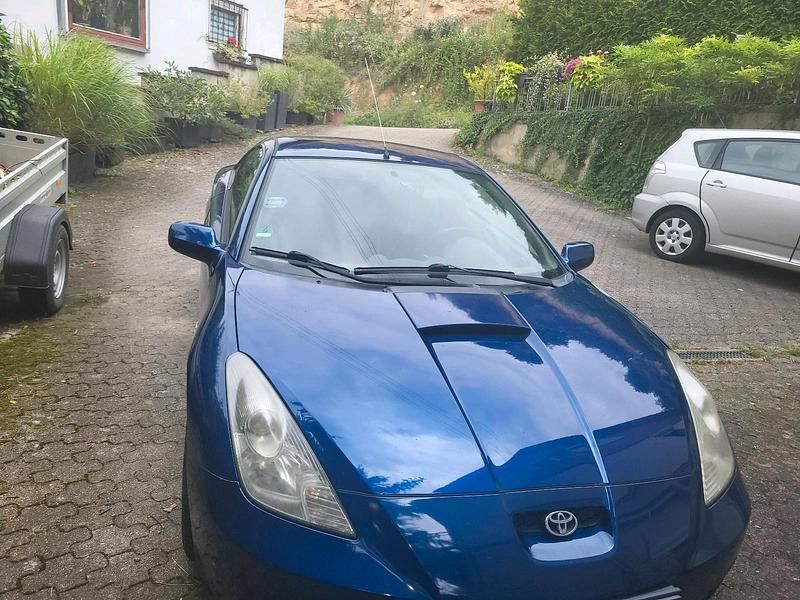 Gebraucht Toyota Celica 143 PS (105 kW) 2000 Blau Coupé